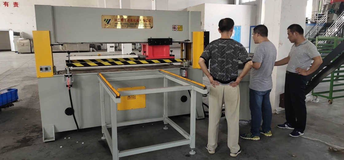 Facial Mask Automatic Hydraulic Cutting Machine With Highly Performance